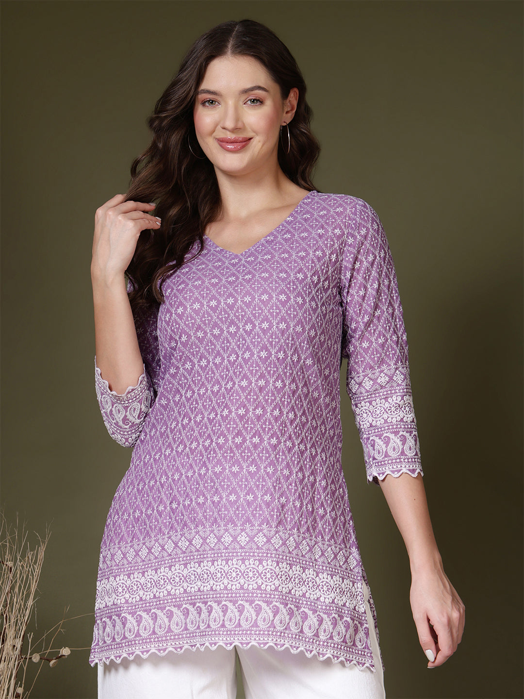 Embroidered V-Neck Chikankari Kurti (Lavender)