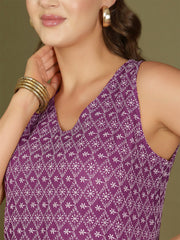 Floral Embroidered V-Neck Chikankari Straight Kurti (Wine)