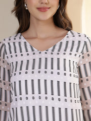 Georgette Dobby Smoking Detail Puff Sleeves Top (Cream)
