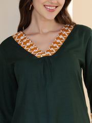 Green V-Neck Thread Work High-Low Kurti