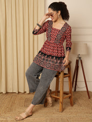 Ethnic Motifs Printed Square Neck Peplum Top