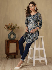 Teal Paisley Printed V-Neck Asymmetric Hem Kurti
