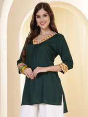 Green V-Neck Thread Work High-Low Kurti